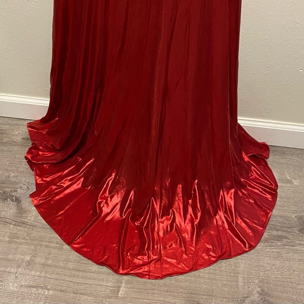 Kiss Kiss Red One Shoulder Formal Gown Beaded Sequin Train Size 10 - Picture 9 of 12